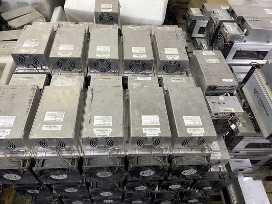 Starker Stall Shenma BTC Microbt Whatsminer M21S 56T 3360W