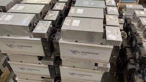Starker Stall Shenma BTC Microbt Whatsminer M21S 56T 3360W