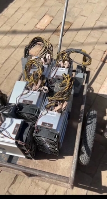 Bergmann 105ksol/S Bitmain Antminer Z11j 1418W ZEC 228×134×279mm